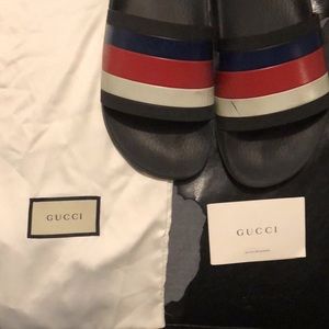 Blue, Red, White Gucci slide slide 10.5